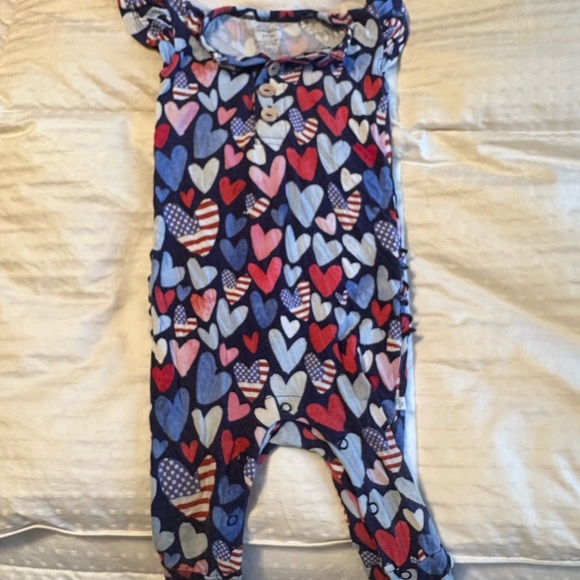 Posh Peanut patriotic Henley sleeveless ruffle romper.  9-12 months. GUC - Picture 4 of 5